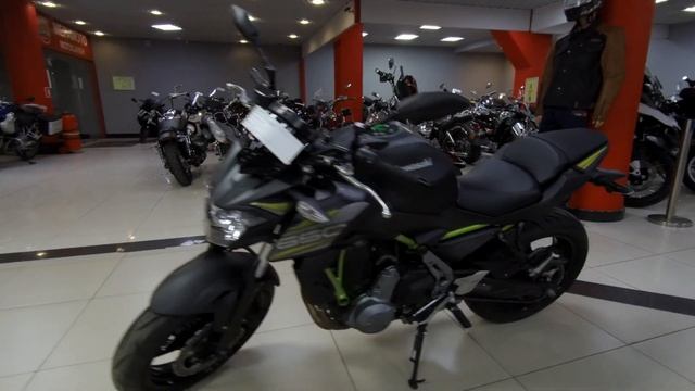 Мотоцикл KAWASAKI ER 6N Арт K01553 Мотосалон Мегамото смотреть онлайн