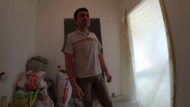 VLOG: Соседи делают ремонт квартиры // Пошёл разбираться смотреть онлайн