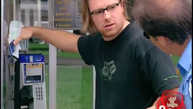 Phone Booth Thief смотреть онлайн