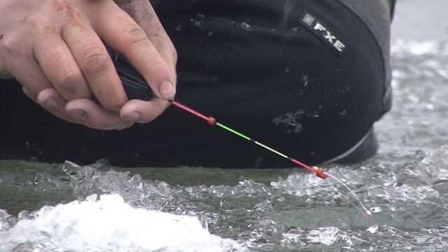 Зимняя рыбалка в Белоруссии. Заславский гребной канал. Крупный лещ. Часть 2 смотреть онлайн