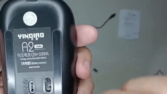 NEW ULTRA-THIN MINI A2 Wireless Silent Rechargeable LED Colorful Light Bluetooth Mouse Unboxing смотреть онлайн