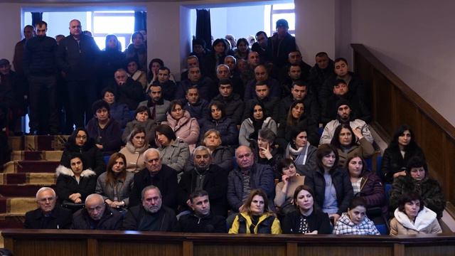 Рубен Варданян. «Скованные одной цепью» Встреча с жителями Арцах, Мартуни, 18.12.22 смотреть онлайн