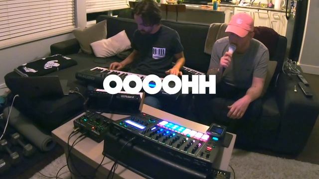 Karaoke Ketamine ? || Roland VT-4 + MC-707 Live Synth Jam смотреть онлайн