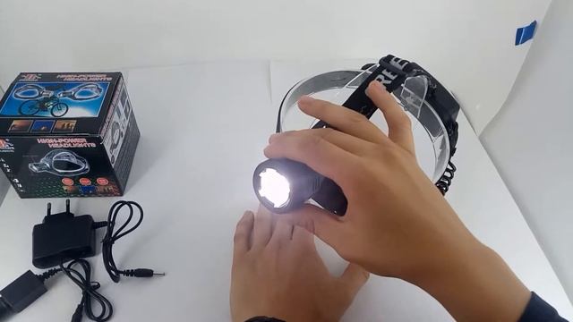 Двухдиодный налобный фонарь + Ультрафиолет Bailong Police BL-2177-2 смотреть онлайн