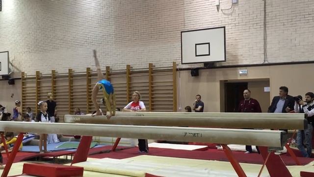 Мирошник Мария. Спортивная гимнастика. смотреть онлайн