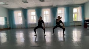 Танцевальная комбинация для детей 9-12 лет