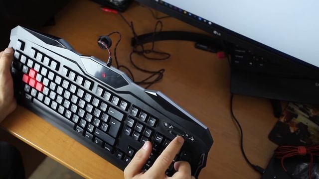Лучшая клавиатура Цена/Качество A4Tech B2100 смотреть онлайн