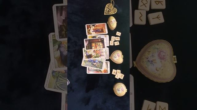 ?Таро?Ждать ли от него звонка или сообщения в загаданный срок?? смотреть онлайн