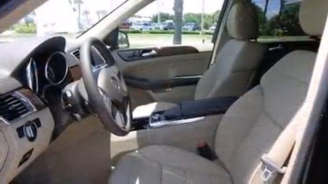 2013 Mercedes-Benz M-Class ML350 4MATIC смотреть онлайн