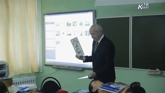 Энергетики ПАО «МОЭСК» проводят акцию «Доброе электричество – детям». Зарайск смотреть онлайн