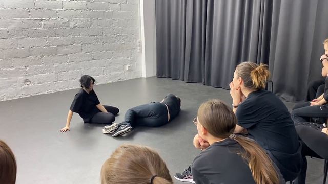 Этюд - противный будильник ⏰ живой предмет. #этюд #актриса смотреть онлайн