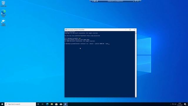 Run your first Docker container in Windows 10 смотреть онлайн