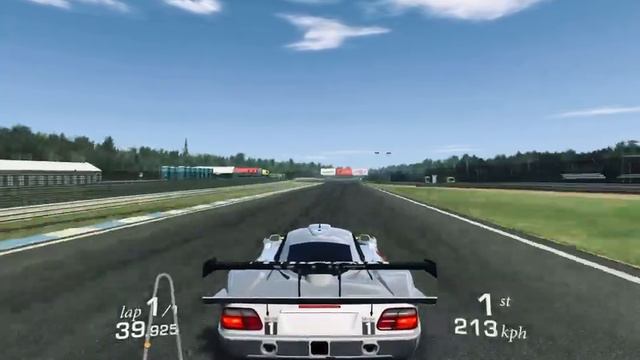 Driving a Mercedes-Benz CLK-LM! | Real Racing 3 смотреть онлайн