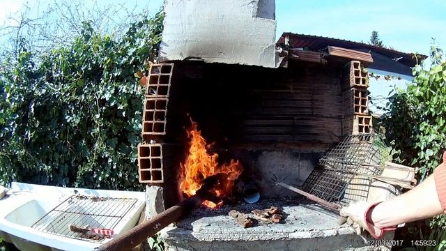 Плавка алюминия в домашних условиях.