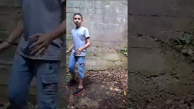 пещера в лесу 😱😱😱😱😱😳🥵 смотреть онлайн