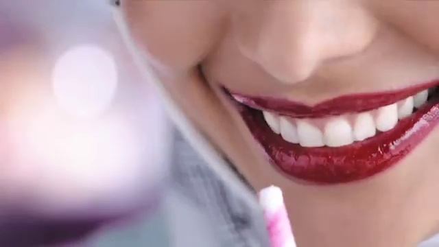 Piccom: Pupa Glossy Lips Russia смотреть онлайн