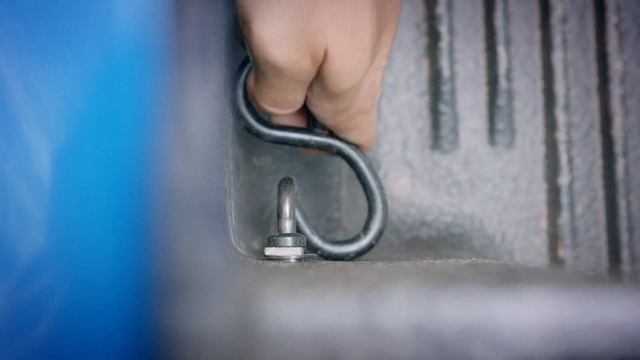 2020 Ford Ranger - How to load a trail bike | Ford New Zealand смотреть онлайн