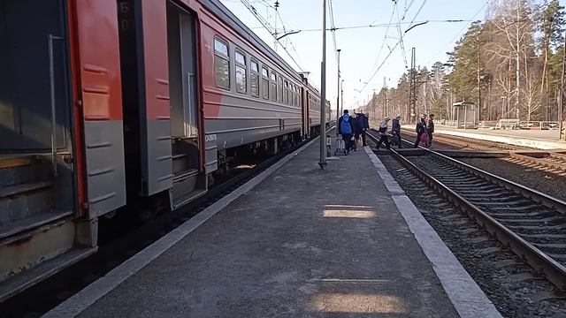 Электропоезд ЭД4М-0263 сообщением Новосибирск-главный-Сокур смотреть онлайн