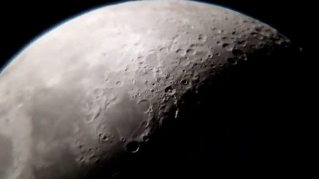 The Moon Skywatcher 130/650 смотреть онлайн