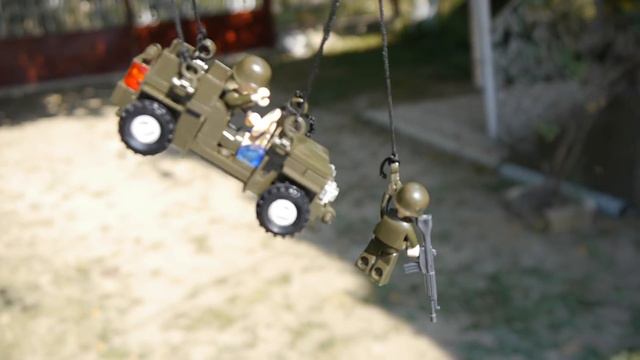 Sluban Army M38-B0508 – Chinook Transport Helicopter смотреть онлайн