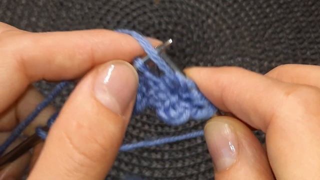 ?️ Изящные жгуты спицами // плотный рельефный узор для вязания смотреть онлайн