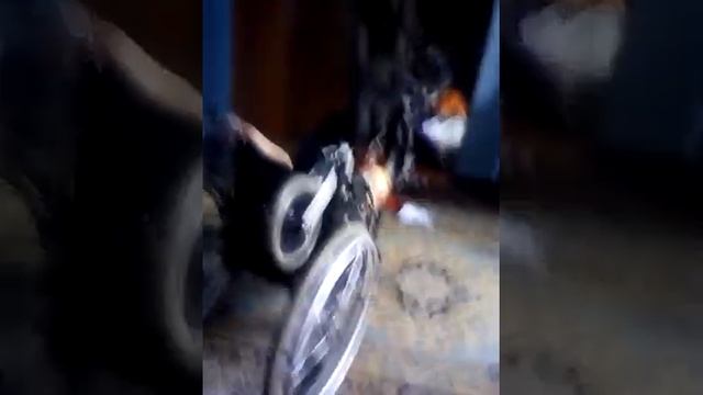 Трюки на инвалидной коляске(1)