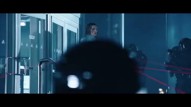 Resident Evil Apocalypse - (The Guillotine) Music Video смотреть онлайн