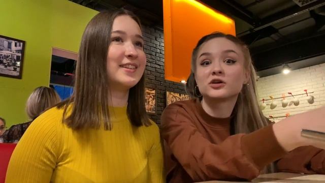 Покупаем обручальные кольца | Улетели в Москву | promise rings ? смотреть онлайн