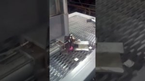 Сварка закладных под флюсом АДФС-2001К