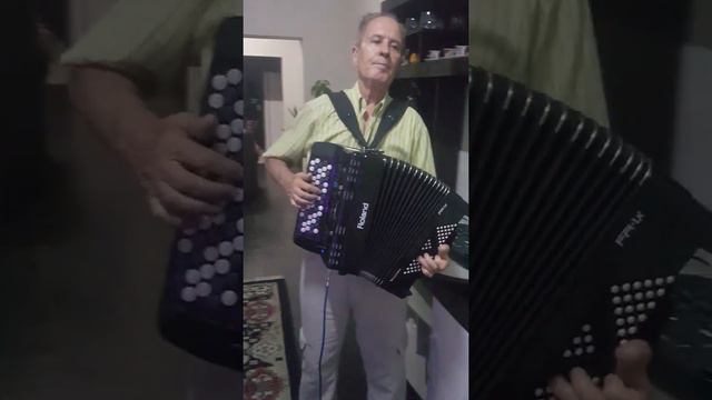 EL CHOCLO Tango. Accordéon Roland FR-1X смотреть онлайн