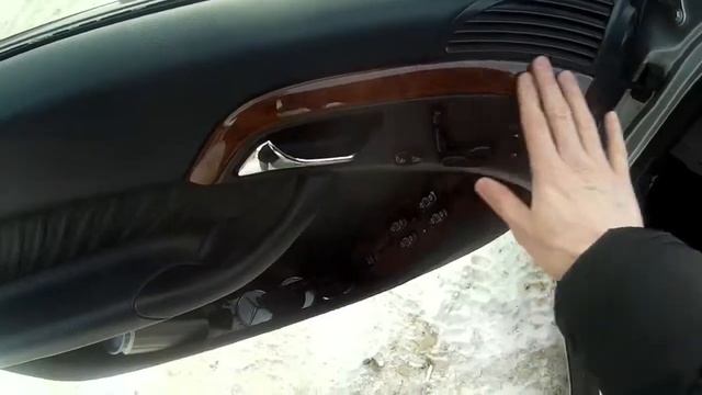 Как разобрать все двери на мерседес w220 , disassemble door Mercedes W220 смотреть онлайн