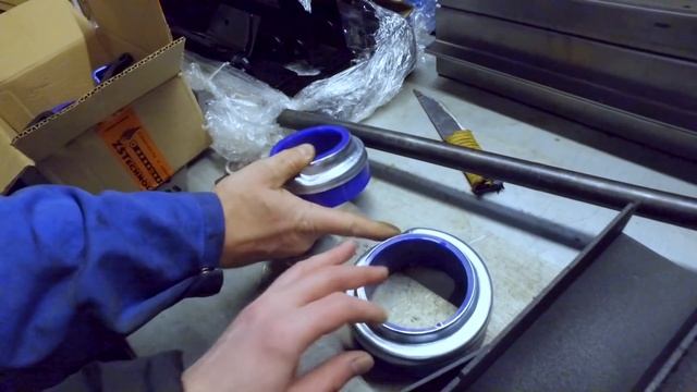 Первые 250 КГ. запчастей для НИВЫ и 31-я Резина (Maxxis Mudzilla) смотреть онлайн