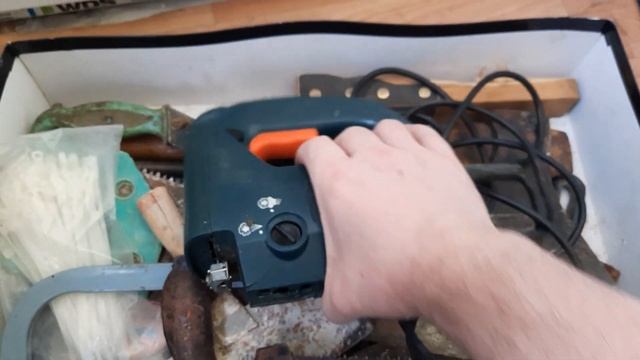 Электро-лобзик и другие мои инструменты. смотреть онлайн