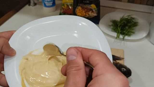 Карась ЗАПЕЧЕННЫЙ в Духовке с КАРТОШКОЙ!!! Готовим Вкусно! смотреть онлайн