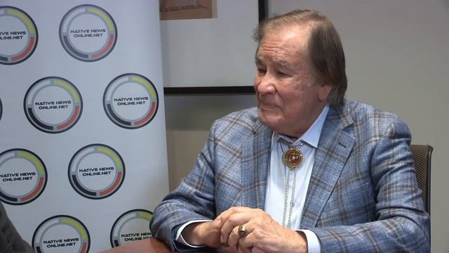 Native Bidaské with Olympic Gold Medalist Billy Mills (Oglala Sioux) смотреть онлайн
