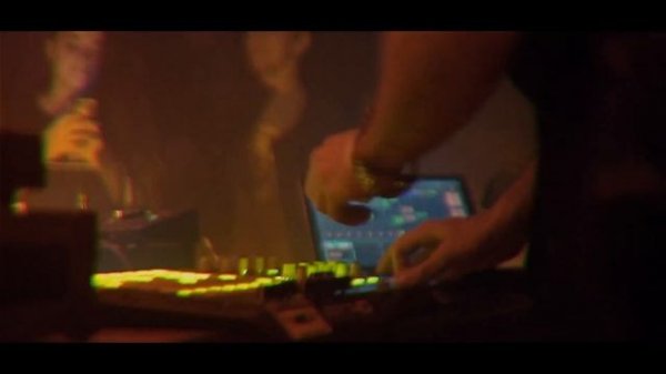 STREET BEAT: URBAN HEAT