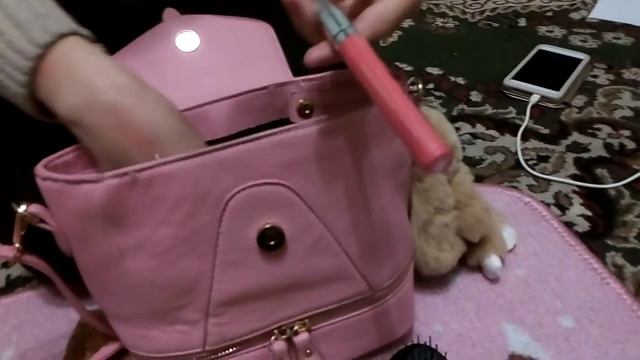Что лежит в моей сумке ? смотреть онлайн