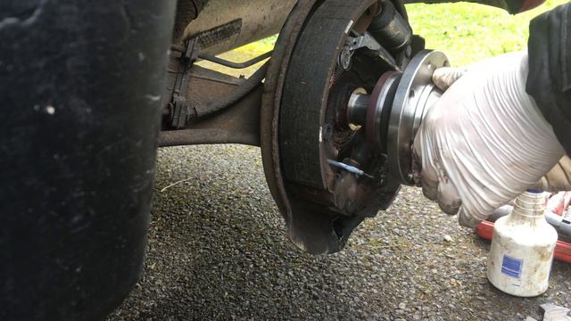 Citroën Xsara Picasso 2008 Rear Wheel Bearing Replacement