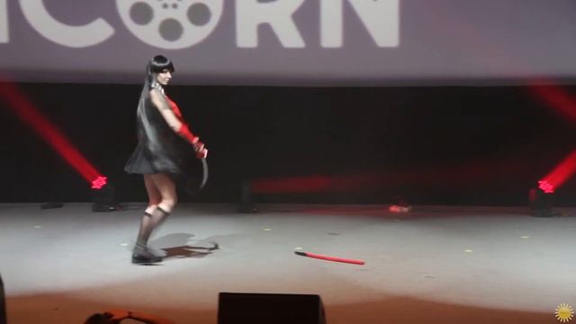Akame (Akame ga Kill!) (Одиночнoе косплей дефиле) - Unicоrn 2019 смотреть онлайн