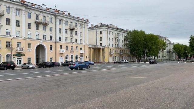 Северодвинск В предверии городских праздников Одна из главных улиц города смотреть онлайн