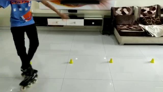 J TURN BELL - INLINE FREESTYLE SKATING. LEVEL-3 TRICK. SLALOM. смотреть онлайн