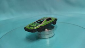 Машинка зеленая noname