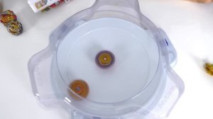 Beyblade Burst. Что будет если на волчки Бейблэйд Берст поставить Sting Disc и Charge Driver?