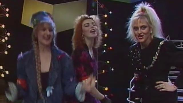 Трио "Женсовет" - Деревянный гражданин (1989) смотреть онлайн