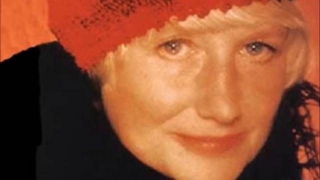 Blossom Dearie - I Walk a Little Faster смотреть онлайн