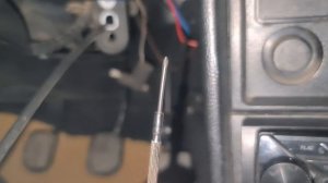 Как заменить трос подсоса на ВАЗ-2107?