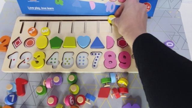 Деревянная развивающая доска с фигурами и цифрами. смотреть онлайн