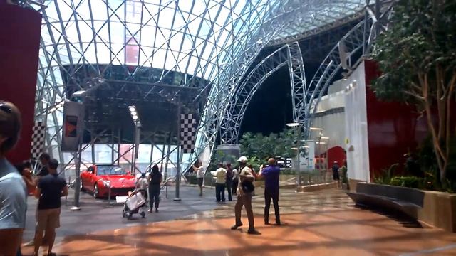 Ferrari World , Yas Island Abu Dhabi video 1 смотреть онлайн