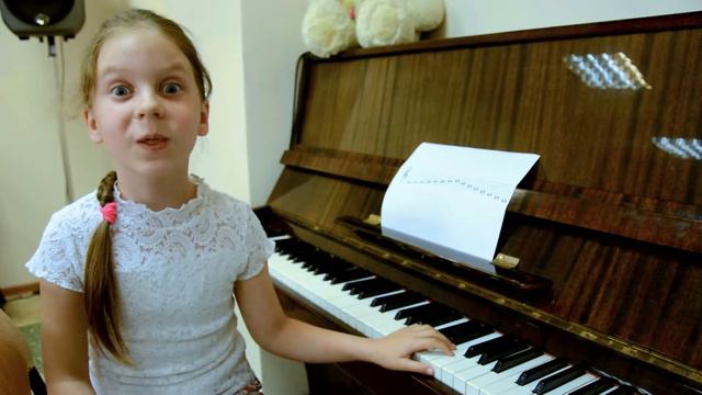 Учимся петь чисто (студия Парус) смотреть онлайн