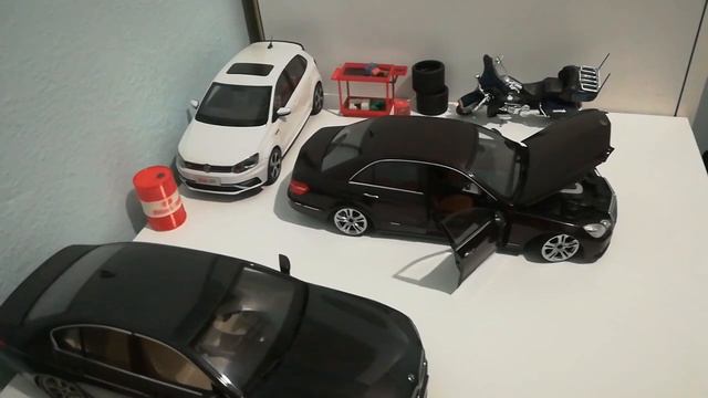 Mercedes-Benz E350 CDI 4MATIC | Diecast Showtime смотреть онлайн